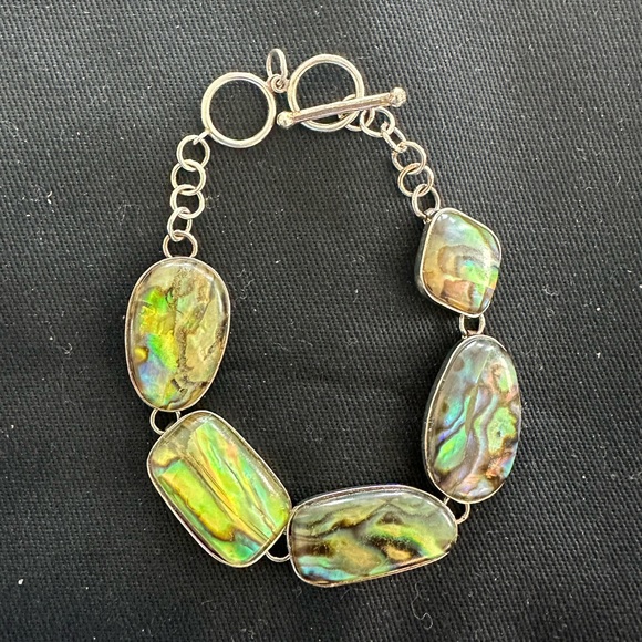 Women’s Bracelet - Picture 3 of 5